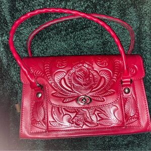 Chic Floral Embossed Shoulder Bag in Vibrant Red